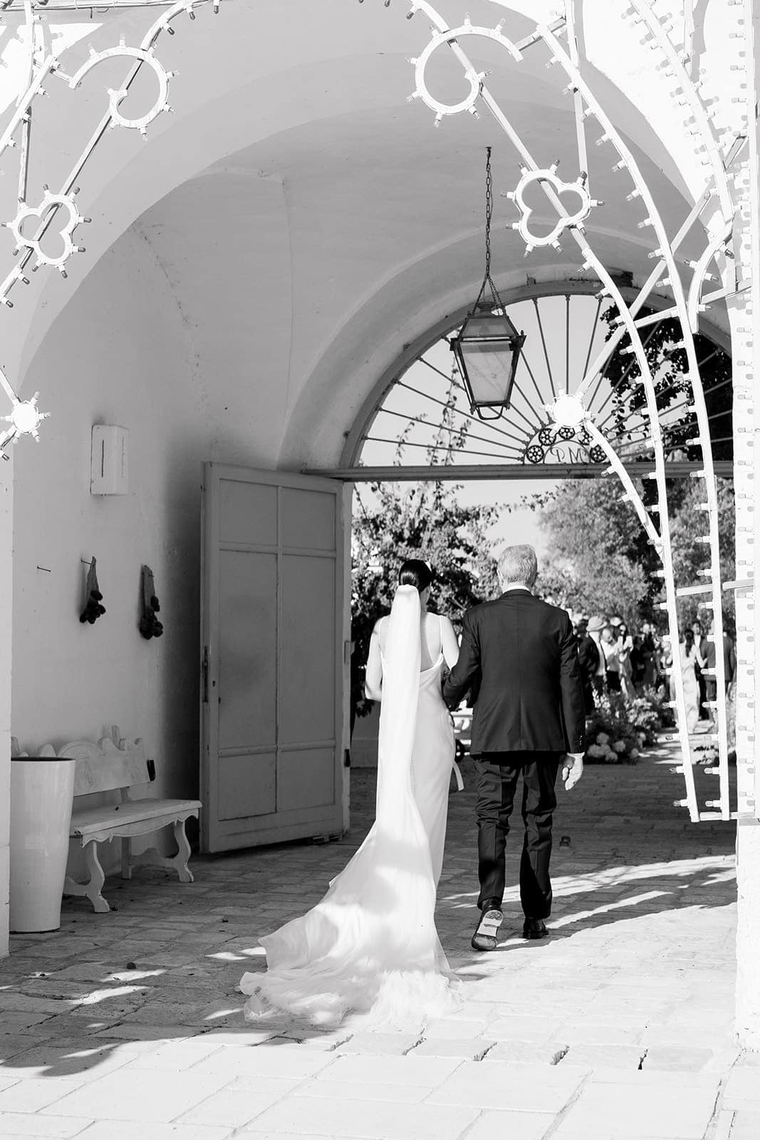 High-end wedding photographer Masseria Potenti